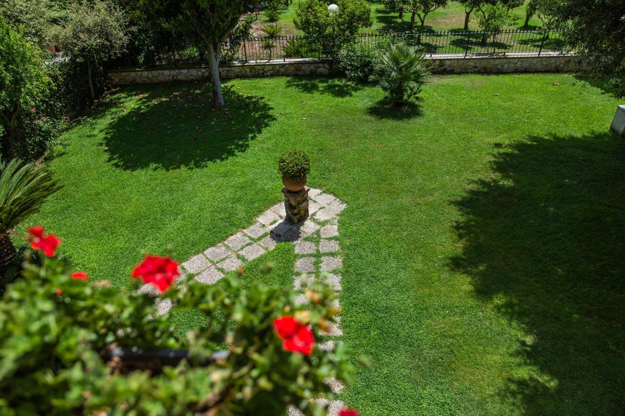 I Lecci Guesthouse San Felice Circeo Extérieur photo